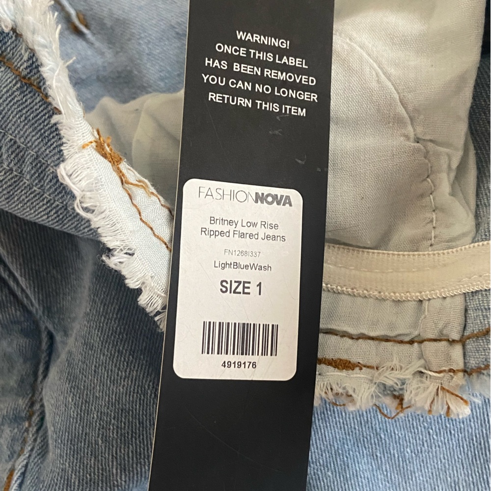 FASHION NOVA Big Flirt Cut Off Waistband Low Rise Flare Jeans Light Blue Size:1